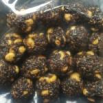 Yellu urandai(எள்ளு உருண்டை)